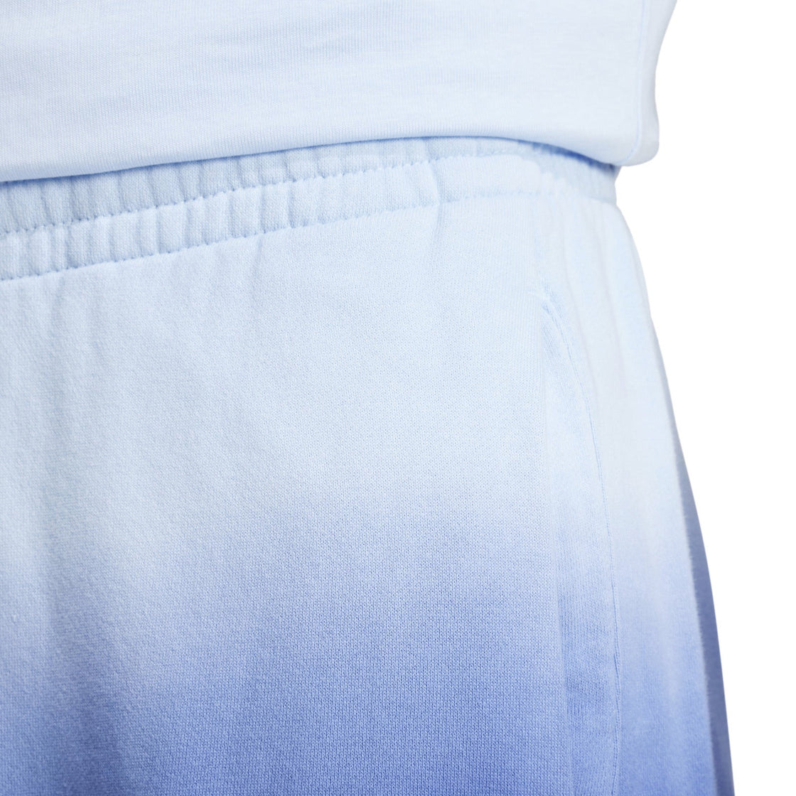 JI6359_5_APPAREL_On Model_Detail View 1_white