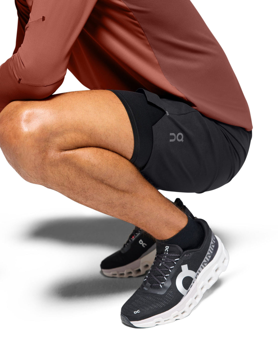 1ME10280553-performance_hybrid_short-ss24-black-m-4×5-tr-g5