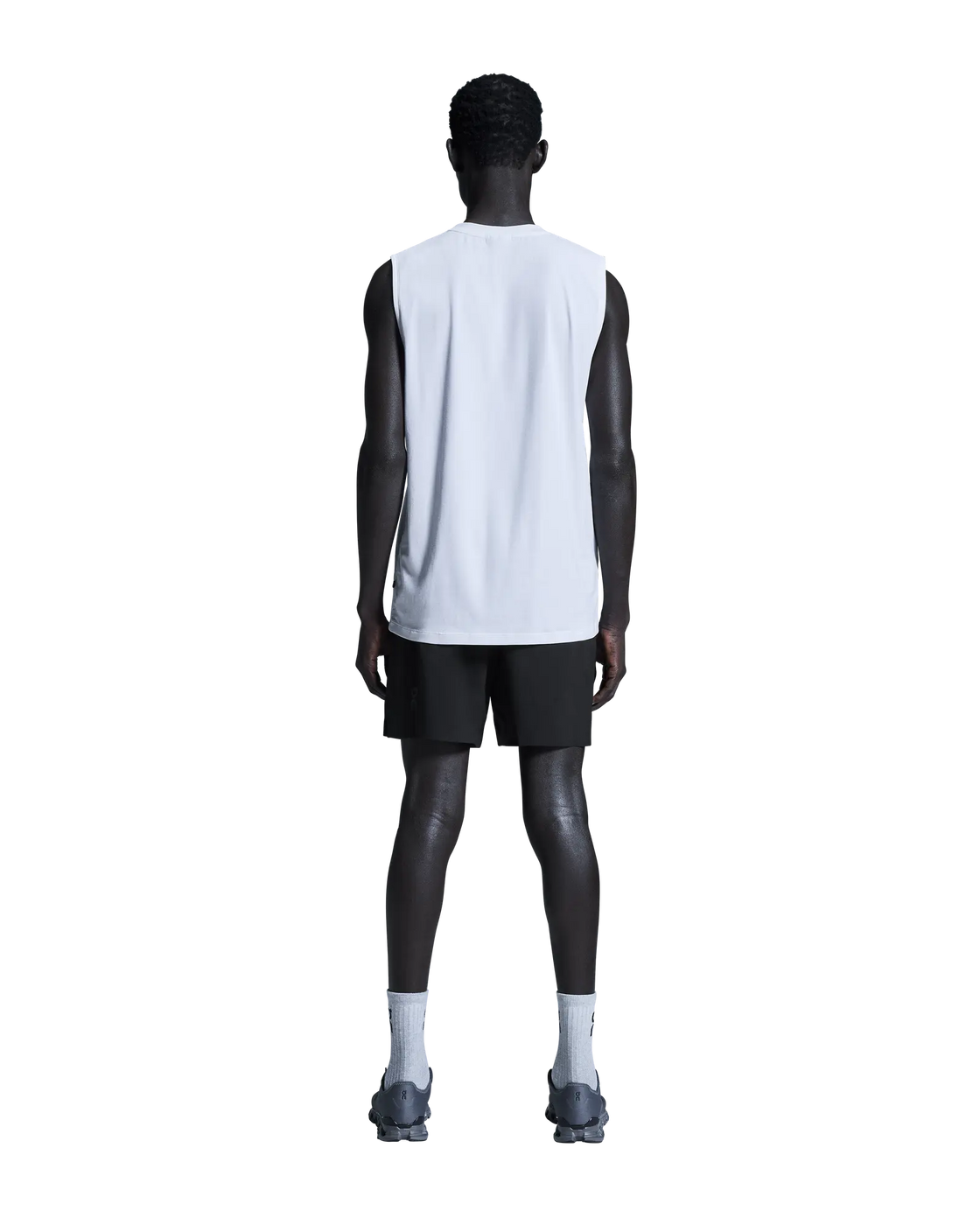 1MF11190553-focus_shorts-ss25-black-m-4×5-tr-g2
