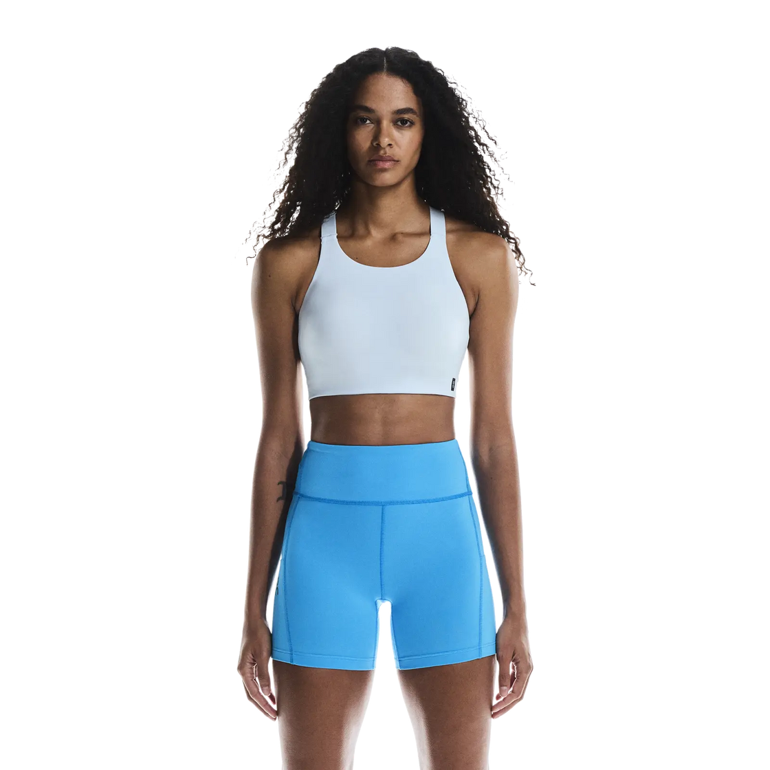 1WE10212962-endurance_bra-ss25-arctic-w-1×1-tr-PLP