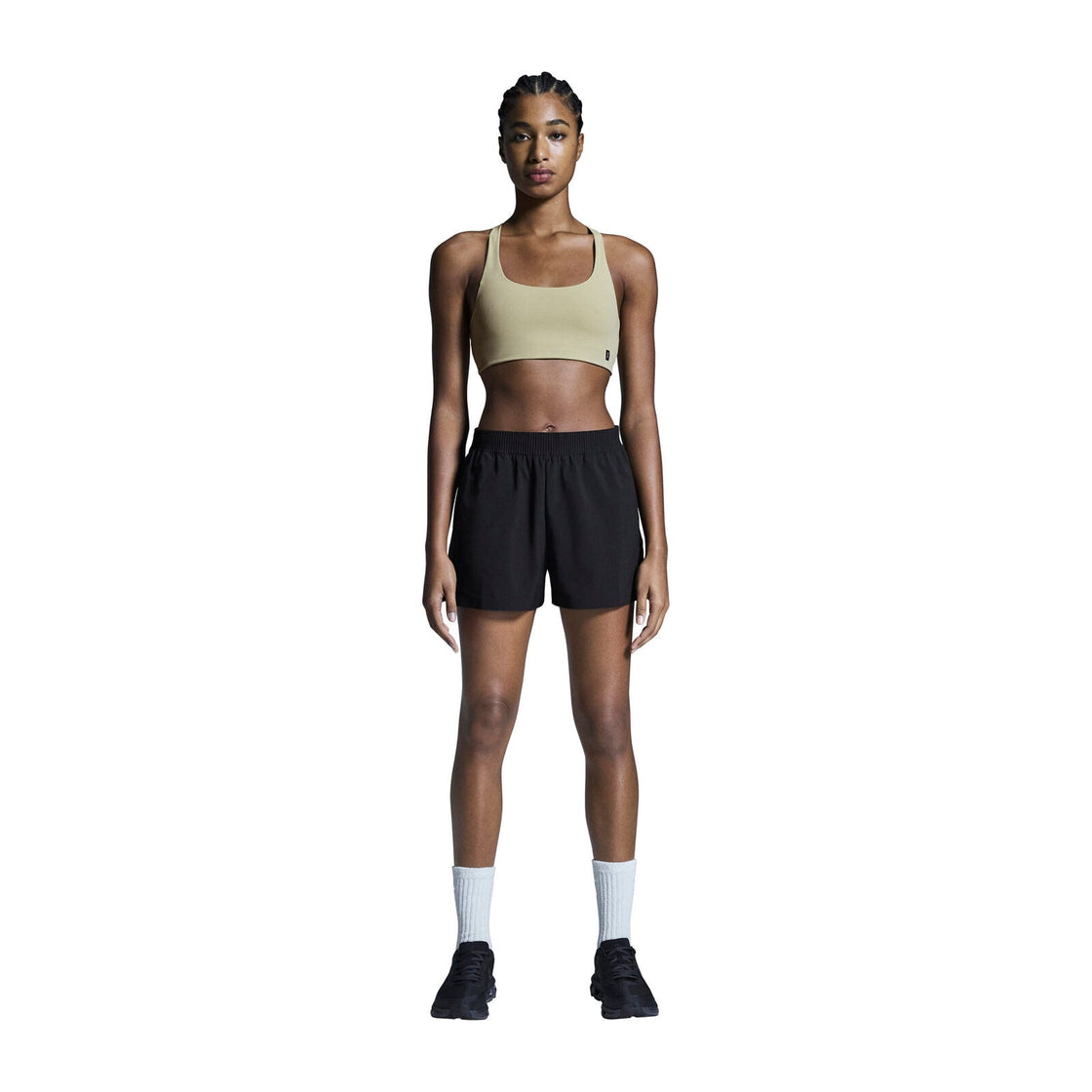 1WF11590553-focus_shorts-ss25-black-w-4×5-tr-g1