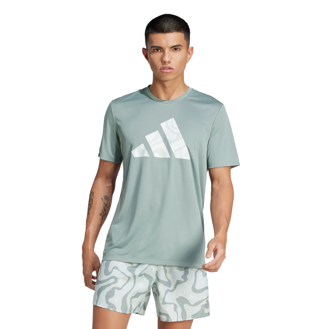 JD2334_2_APPAREL_On Model_Standard View_transparent