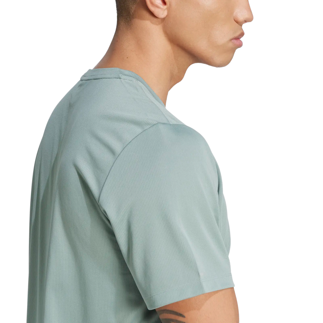 JD2334_7_APPAREL_On Model_Detail View 2_transparent