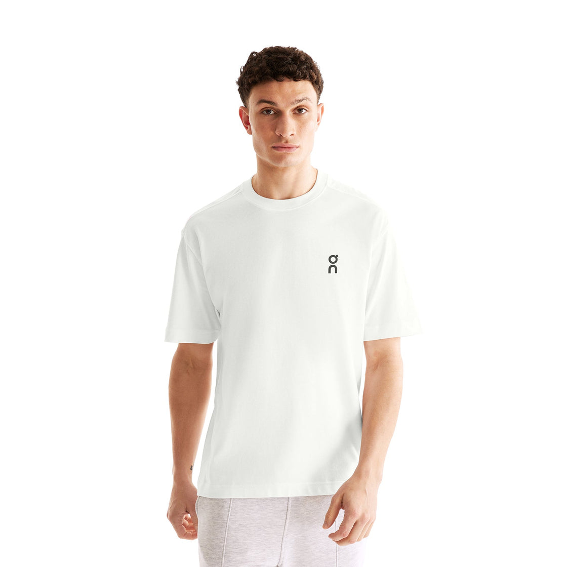 1ME10050069-club-t-fw23-white-m-g1