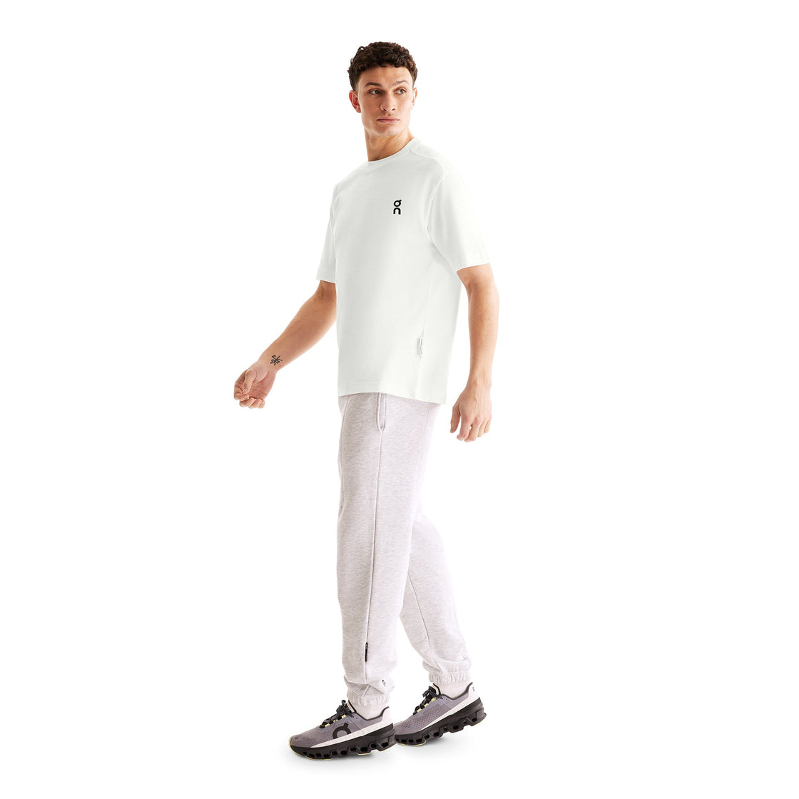 1ME10050069-club-t-fw23-white-m-g2