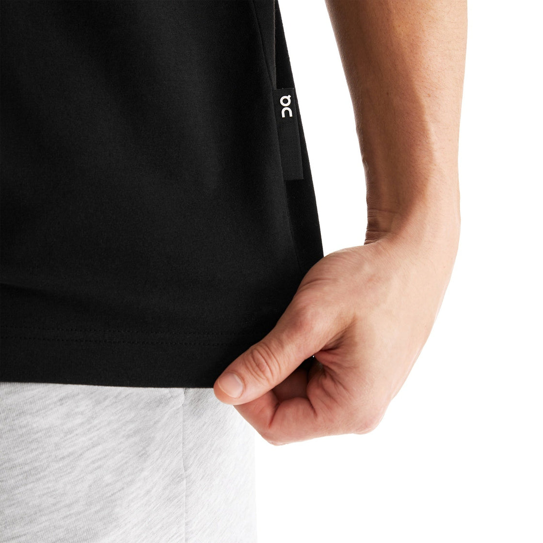 1ME10050553-club-t-fw23-black-m-4×5-tr-g6