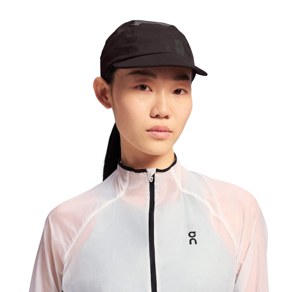 2UE30190553-zero_cap-fw24-black-u-4×5-tr-g1
