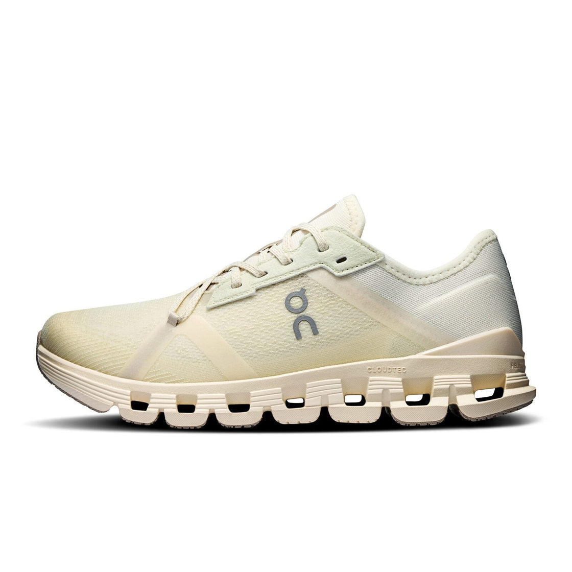 3WF10173564-cloud_x_4_ad-fw25-ghost_dew-w-1×1-l-g1