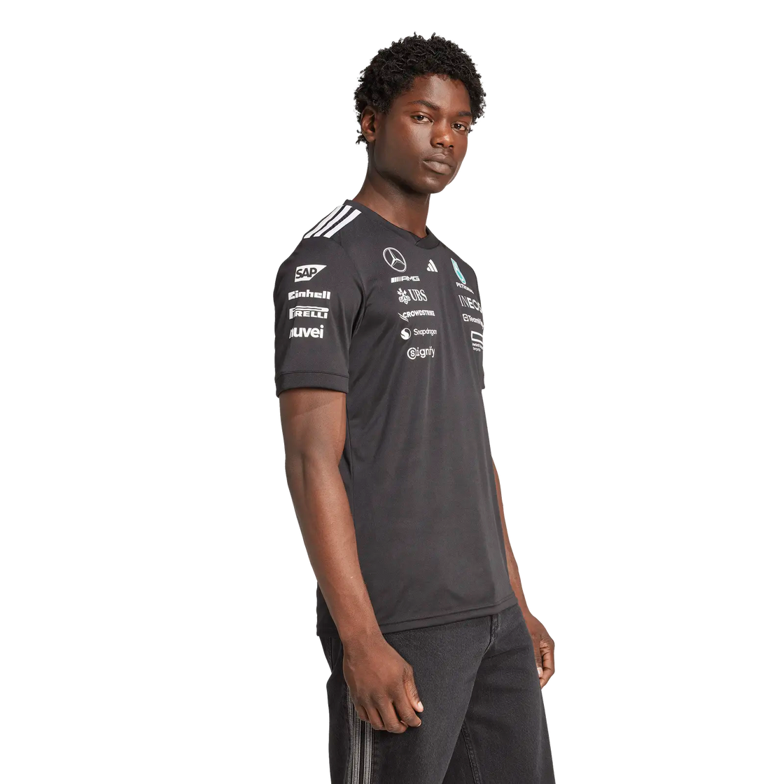 JW5361_4_APPAREL_On Model_Walking View_transparent