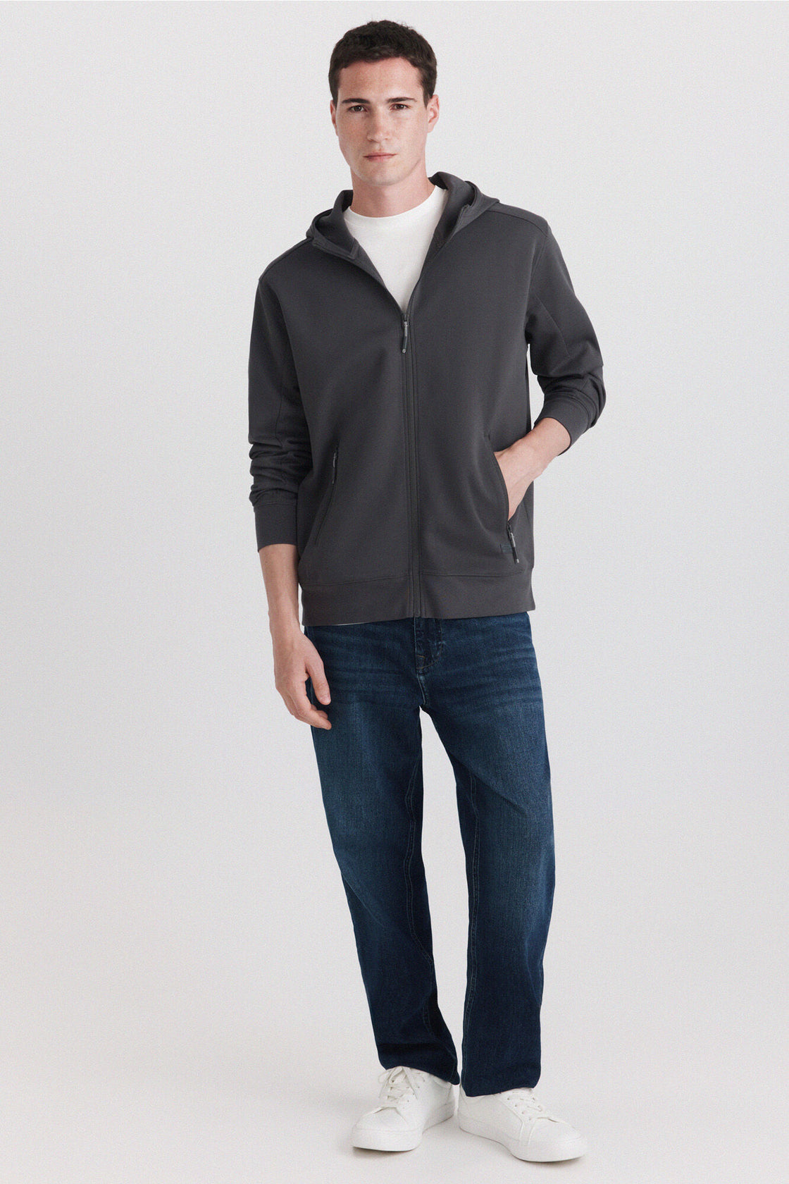 M TECH ZIP UP SWEATSHIRT