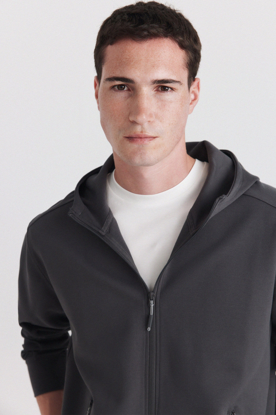M TECH ZIP UP SWEATSHIRT
