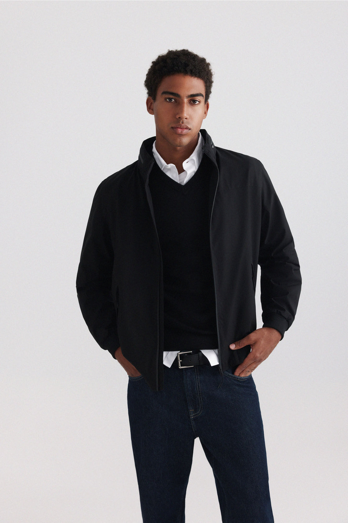 M LIGHT TECH FUNNEL JACKET