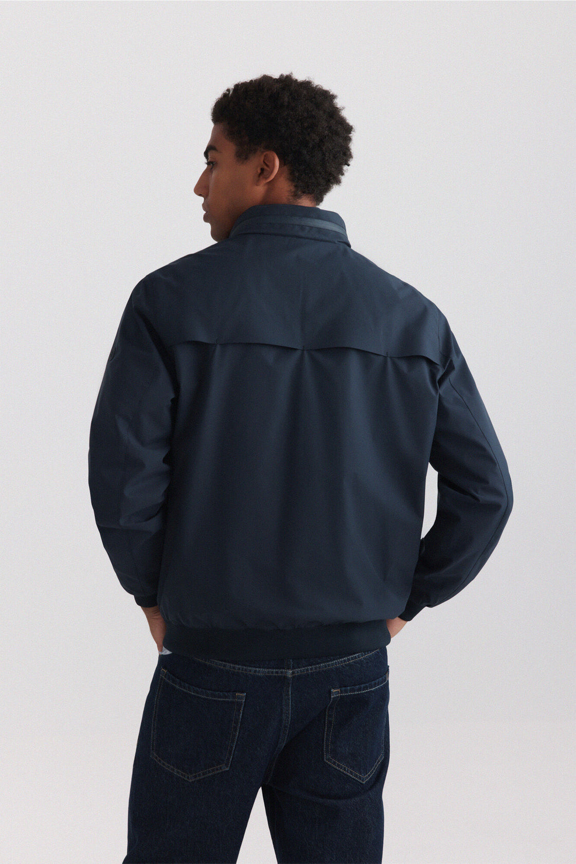 M LIGHT TECH FUNNEL JACKET