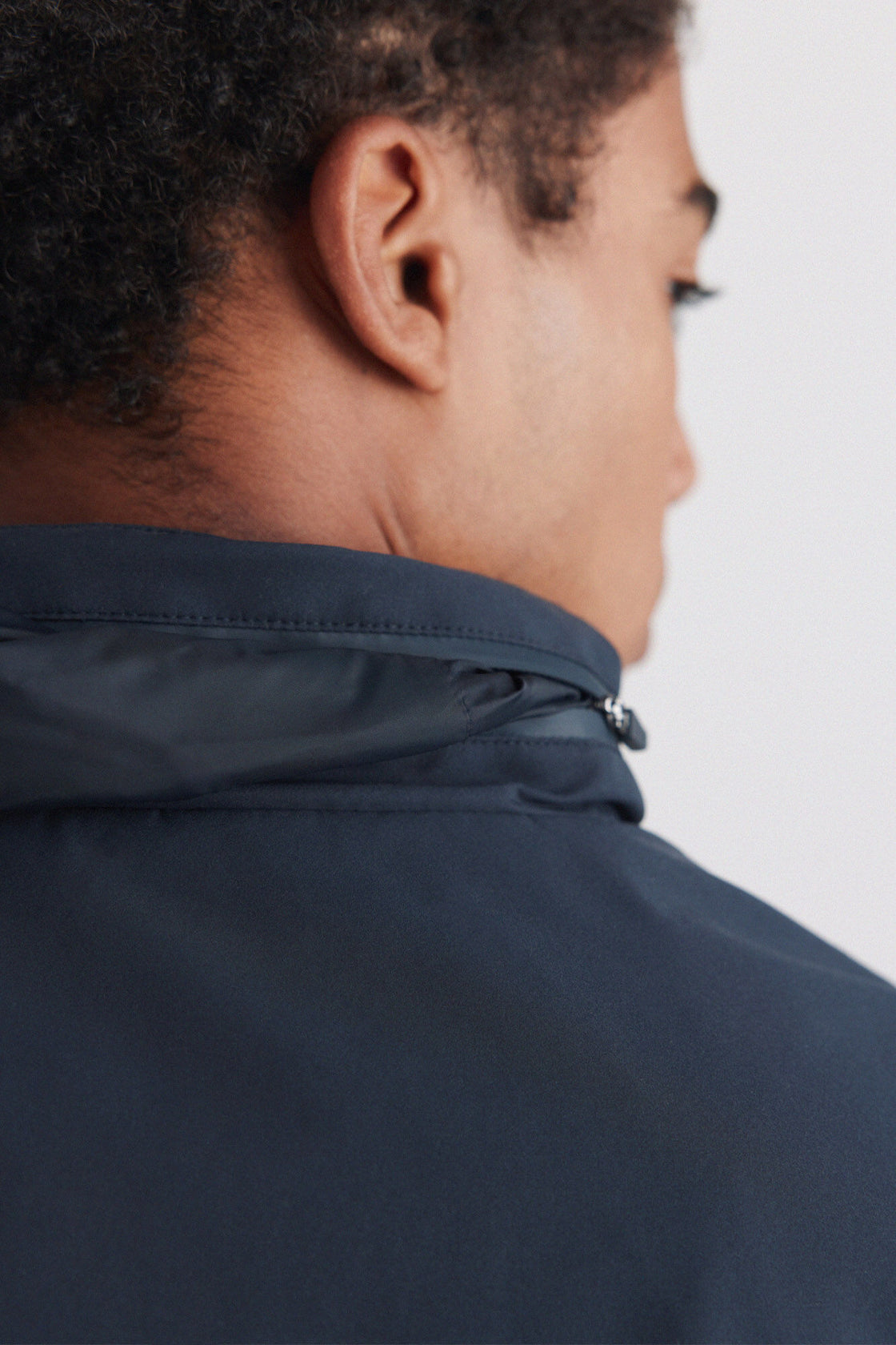 M LIGHT TECH FUNNEL JACKET