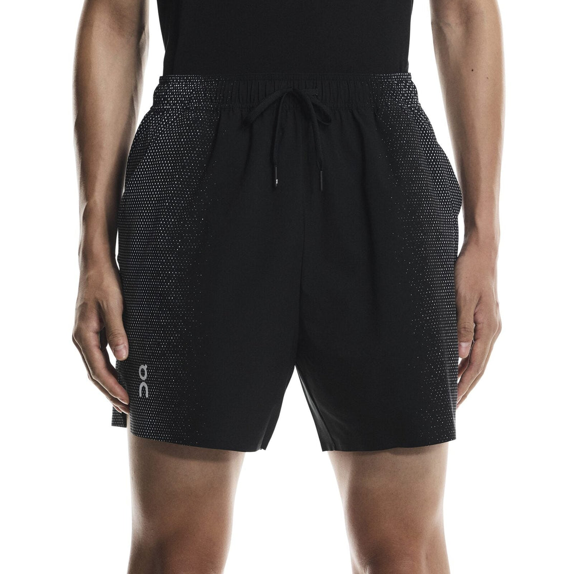 1ME12314233-court_shorts-fw25-black_dim-m-4×5-tr-g4