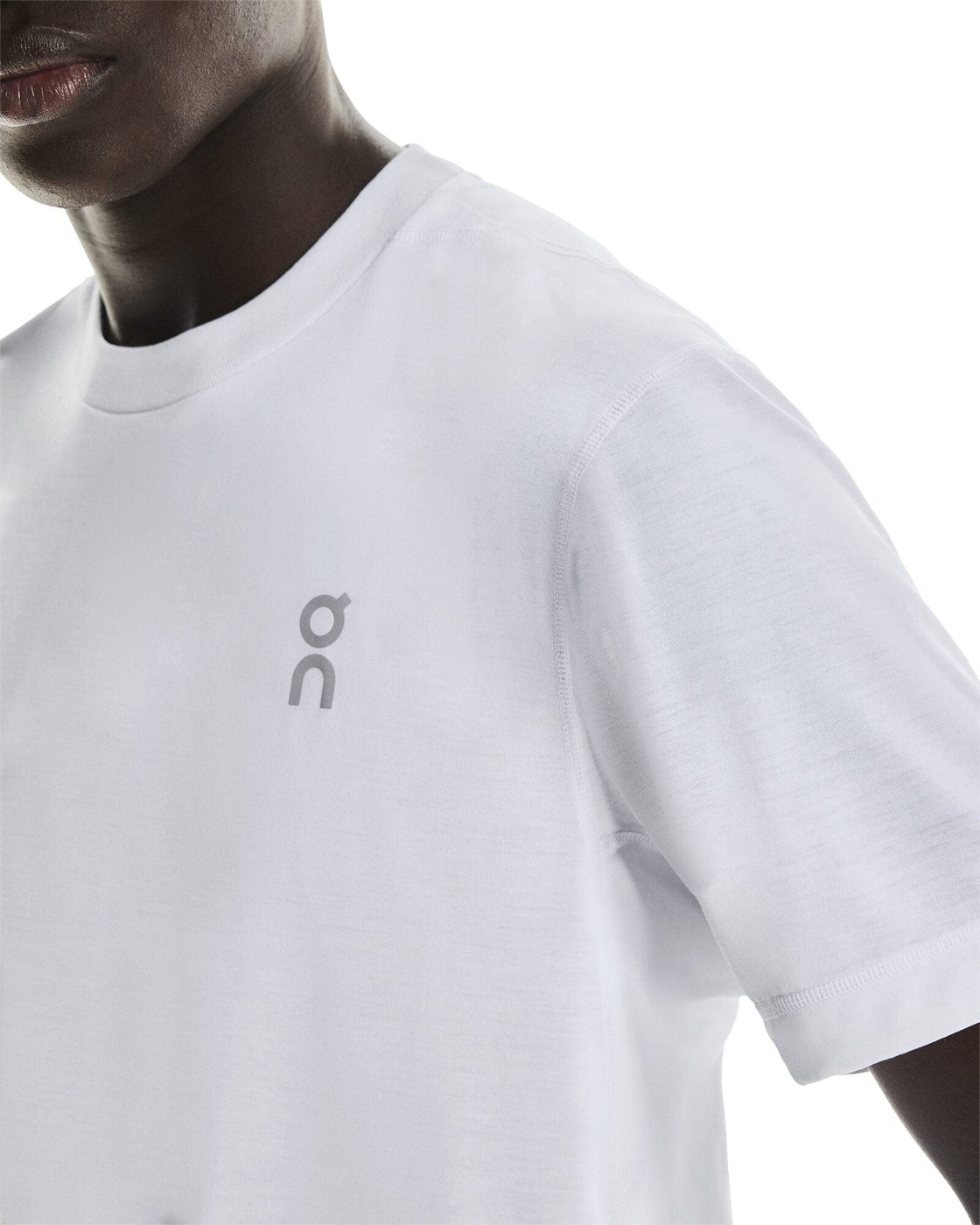 1MF30520069-train-t_graphic-fw25-white-m-4×5-tr-g5
