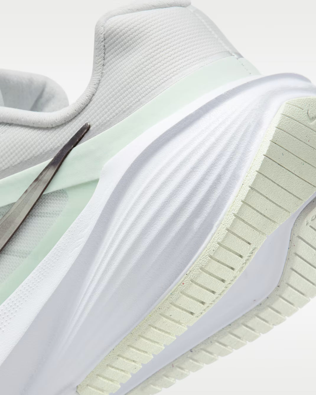 W NIKE DOWNSHIFTER 14