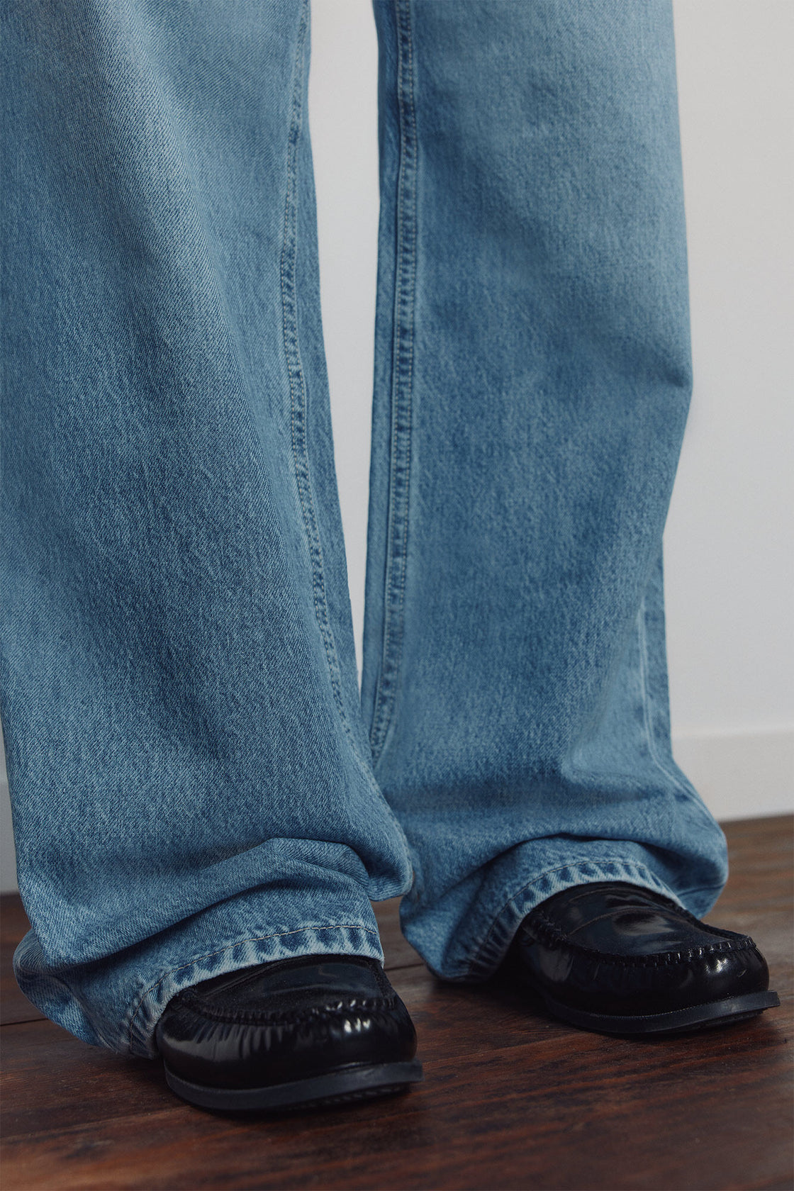 W 2.G.B.WIDE LEG