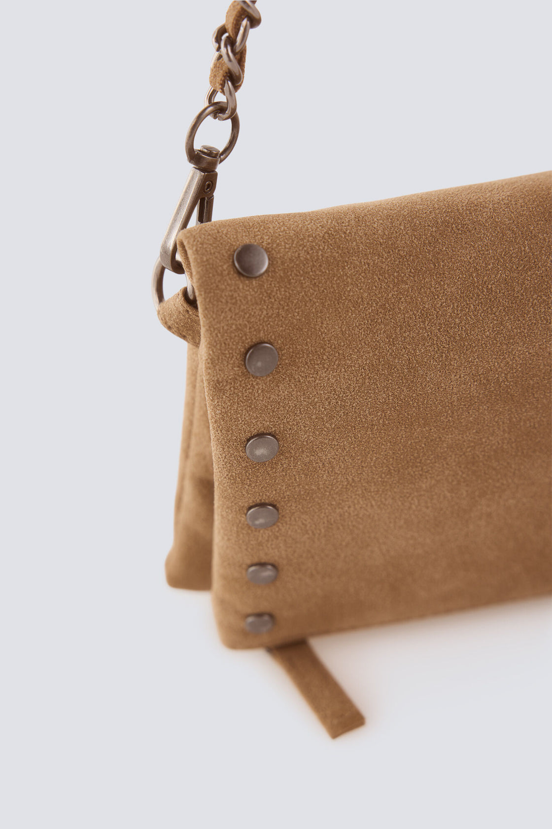 W 5.T.B.BANDO CADENA SUEDE TACHAS