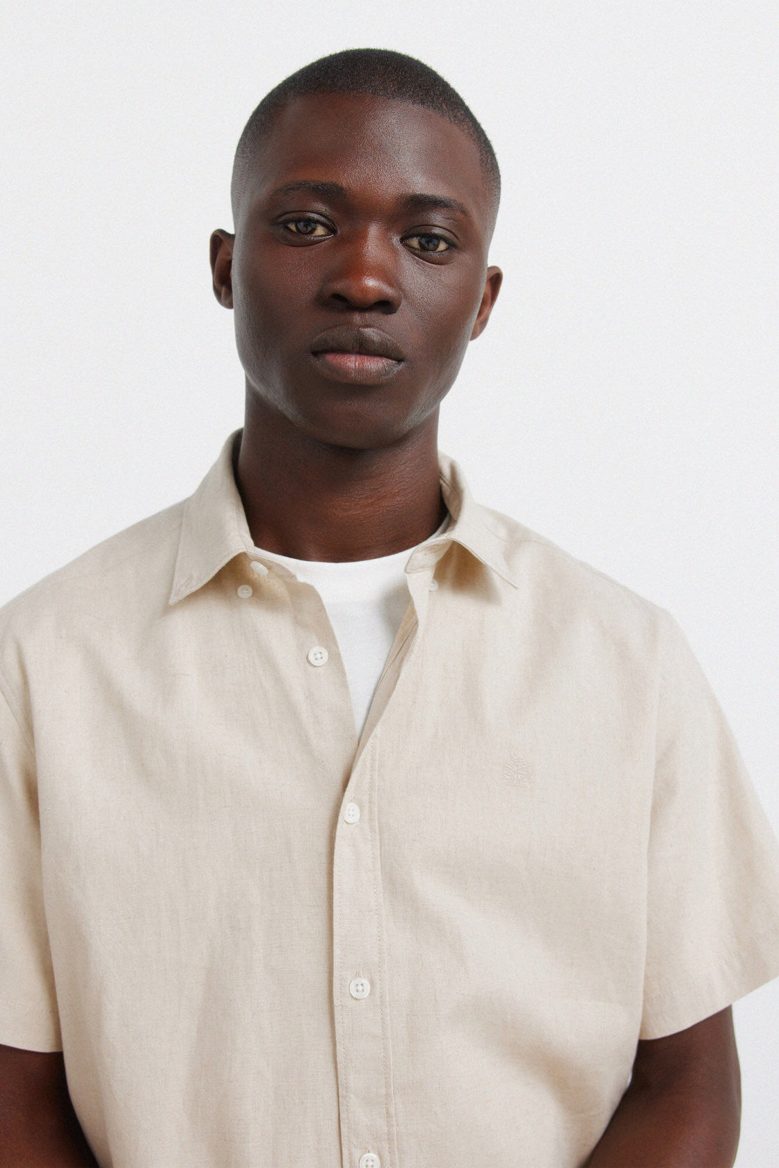 M LINEN BASIC SHORT SLEEVE