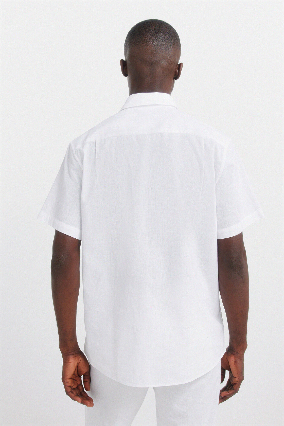 M LINEN BASIC SHORT SLEEVE