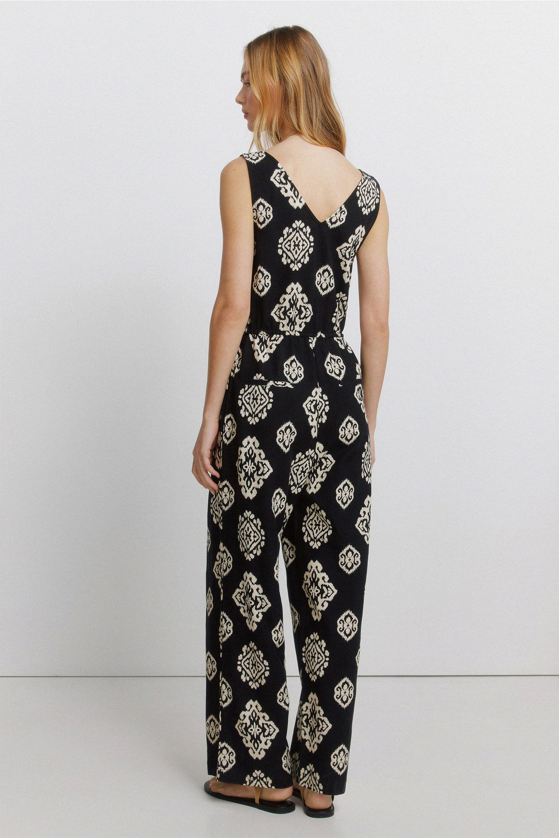 W SLEEVELESS POCKET LINEN JUMPSUIT