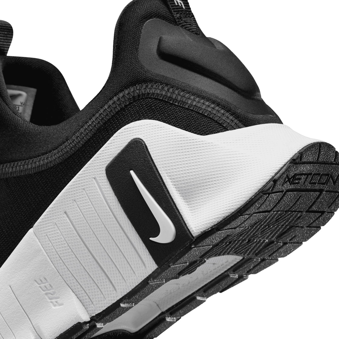 W NIKE FREE METCON 6