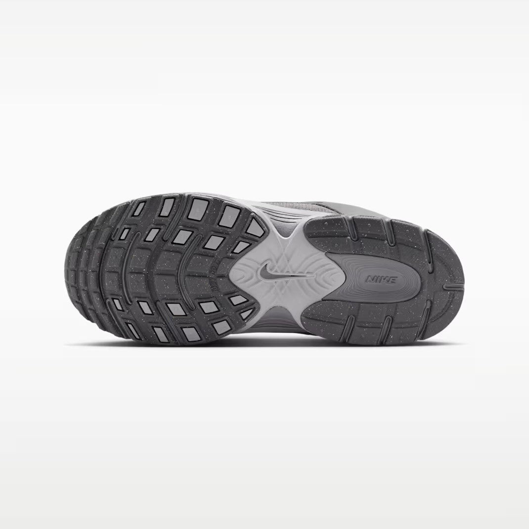 NIKE V5 RNR SUEDE BG