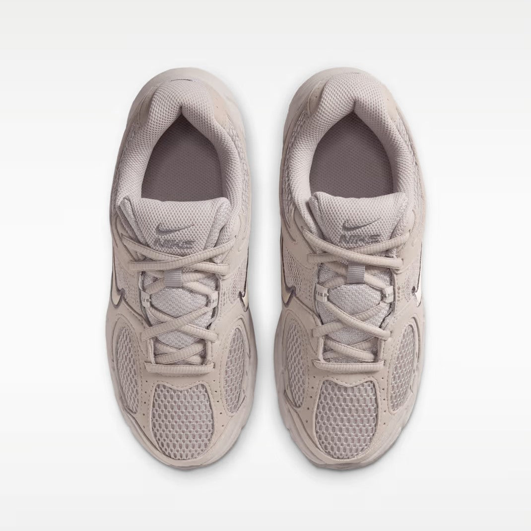 NIKE V5 RNR SUEDE BG