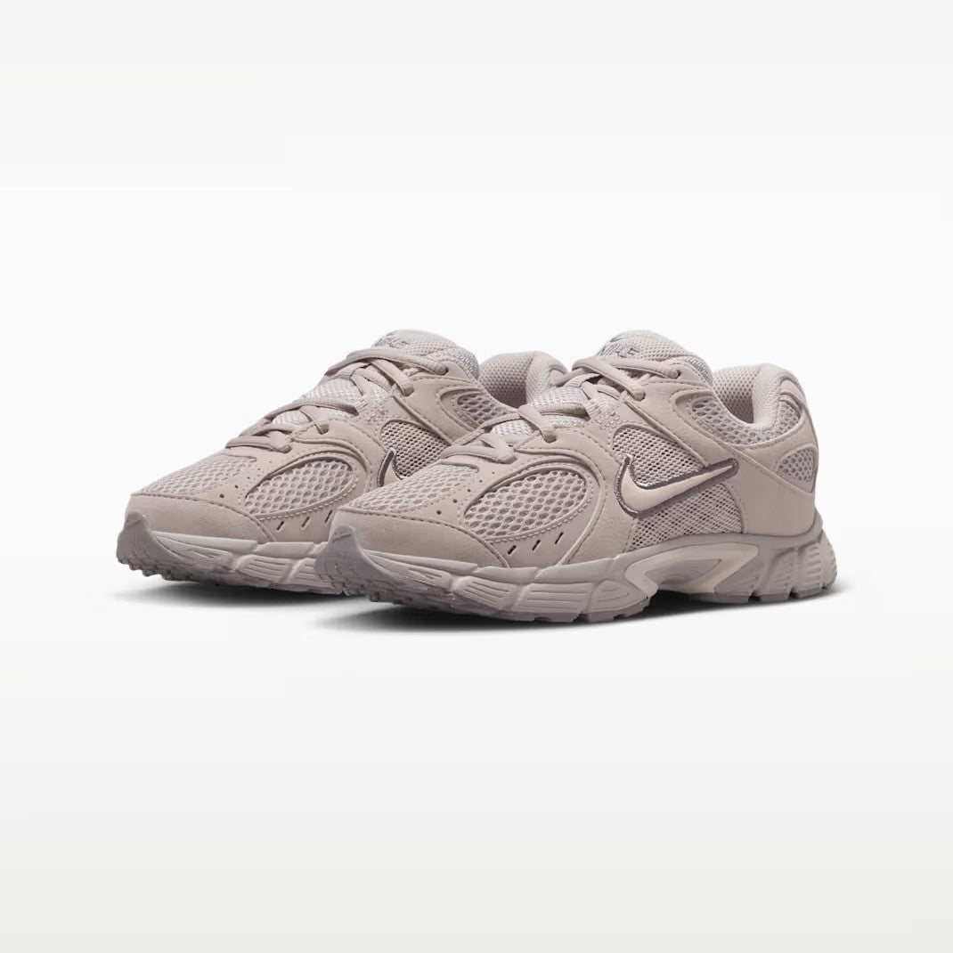 NIKE V5 RNR SUEDE BG