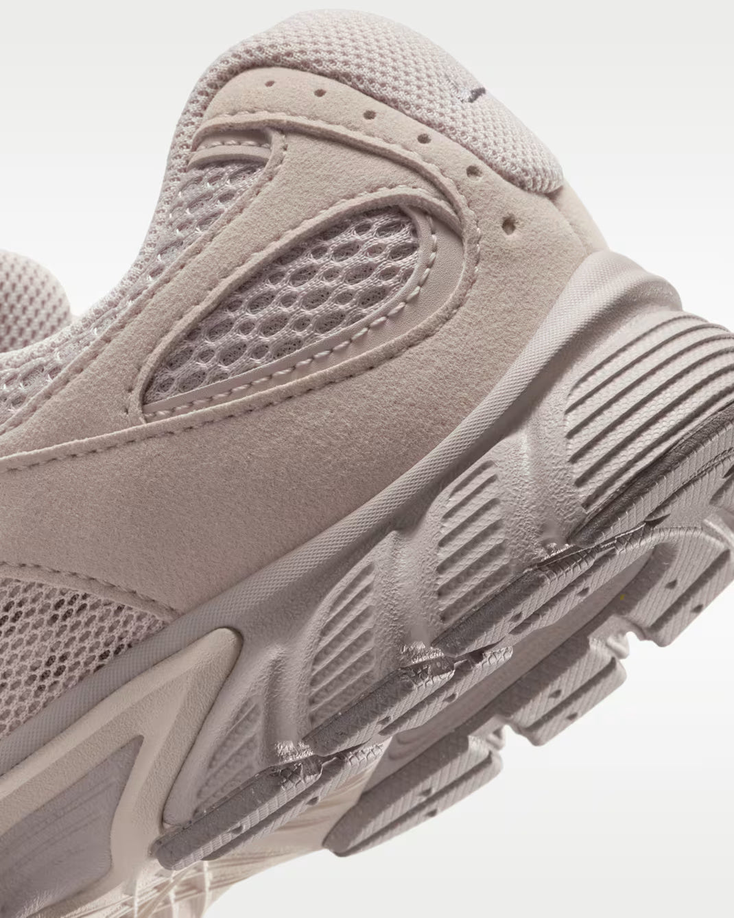 NIKE V5 RNR SUEDE BG