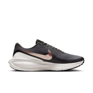 W NIKE REVOLUTION 8