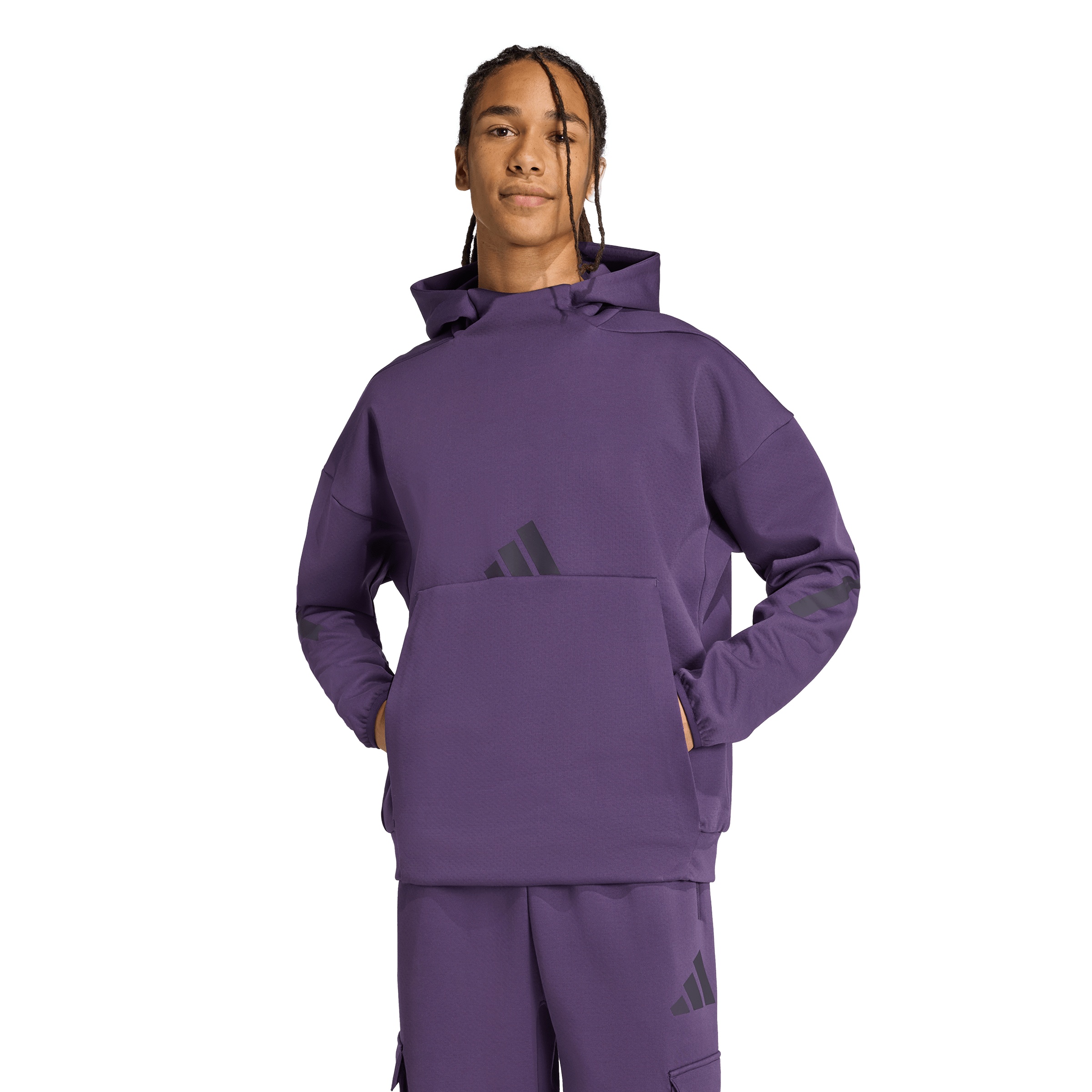 JW4732_2_APPAREL_On Model_Standard View_transparent