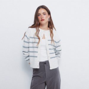 WOMEN KNITTED CARDIGAN