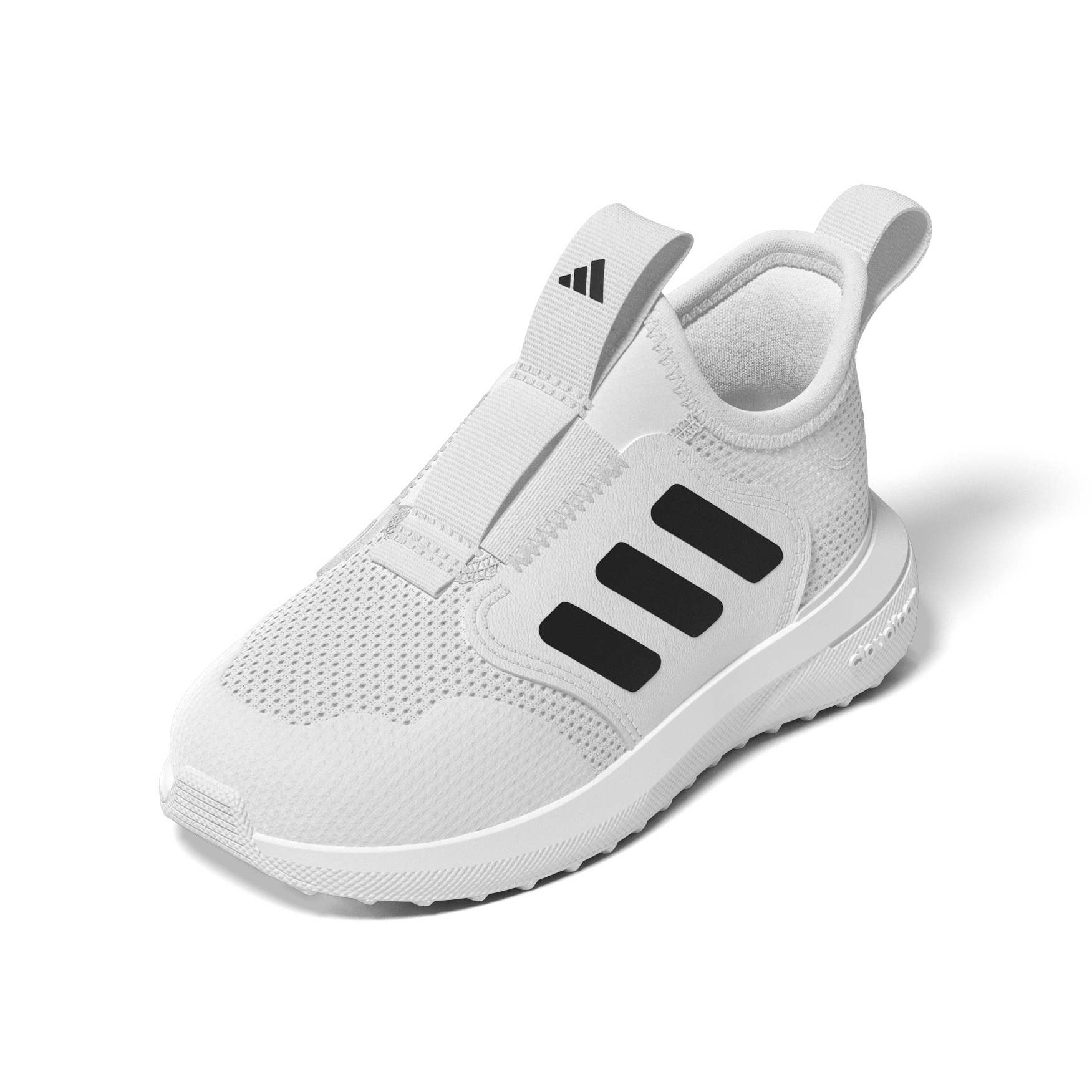 IH1057_10_FOOTWEAR_3D – Rendering_Side Lateral Left View_transparent