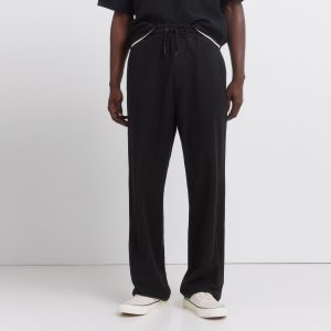 MEN KNITTED TROUSERS