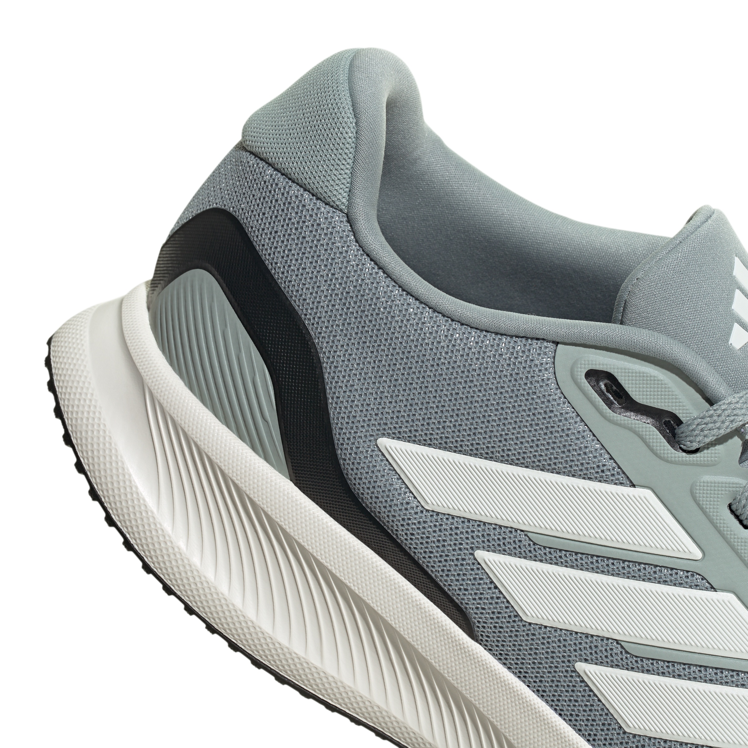 JQ6975_8_FOOTWEAR_Photography_Detail View 1_transparent